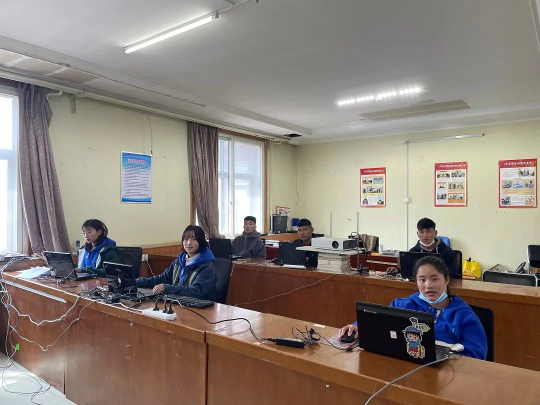 1694437460566.png 1694437460566.png