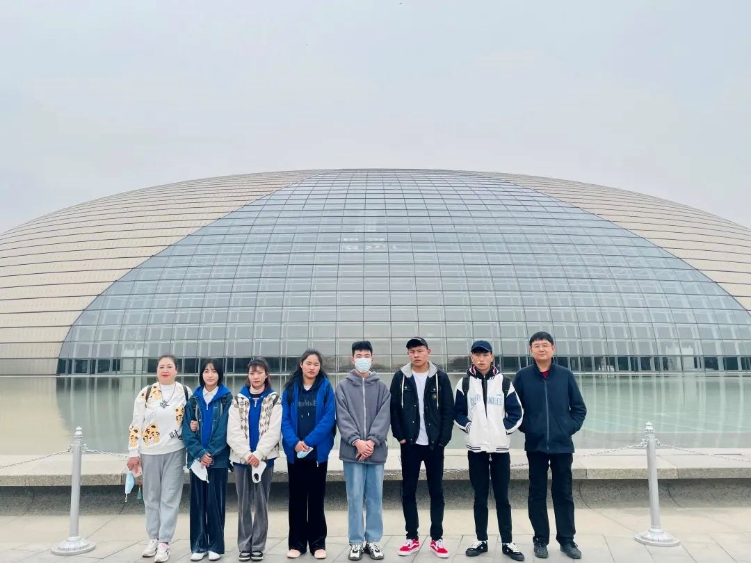 1694437723075.png 1694437723075.png