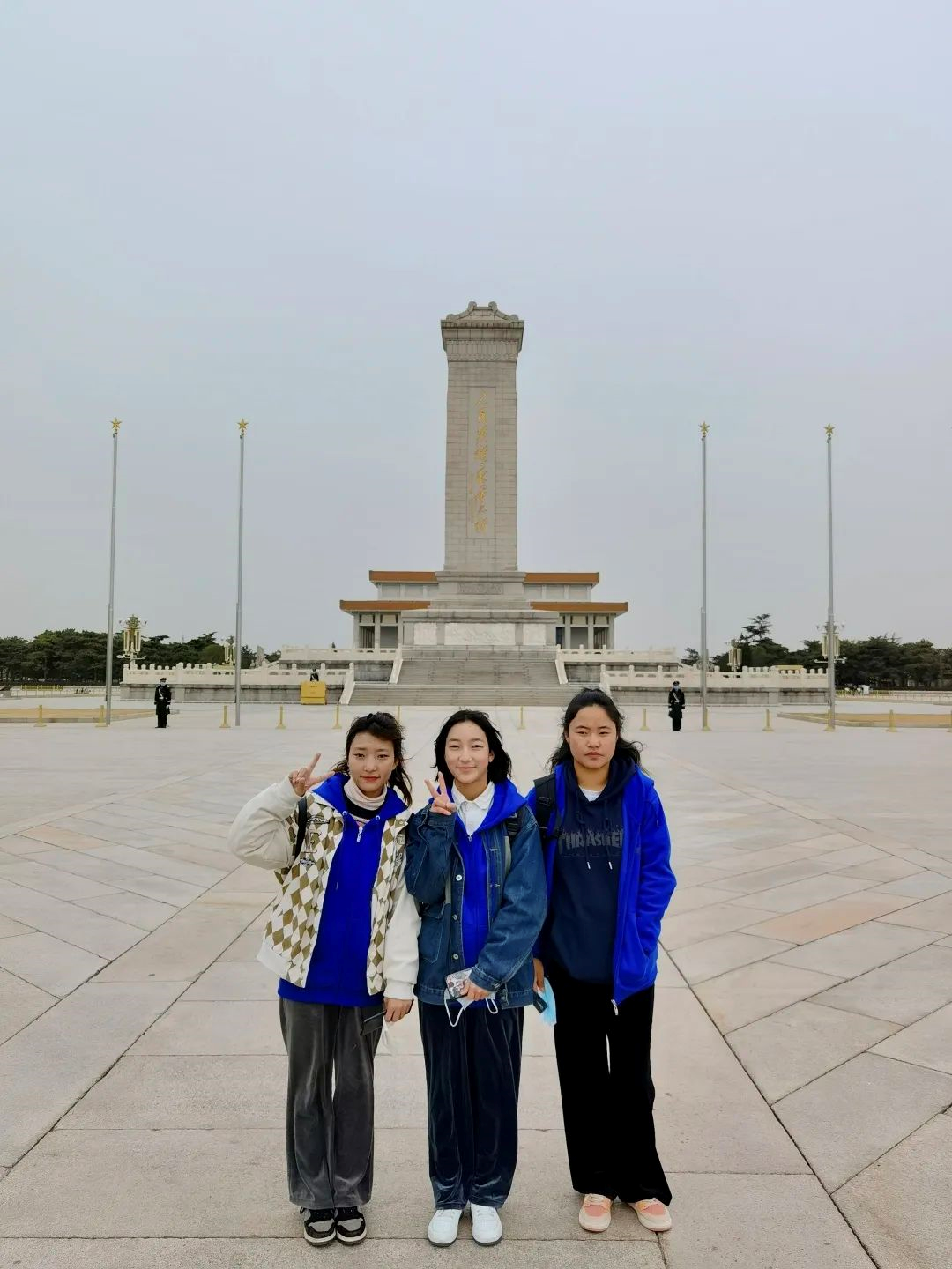 1694437937198.png 1694437937198.png